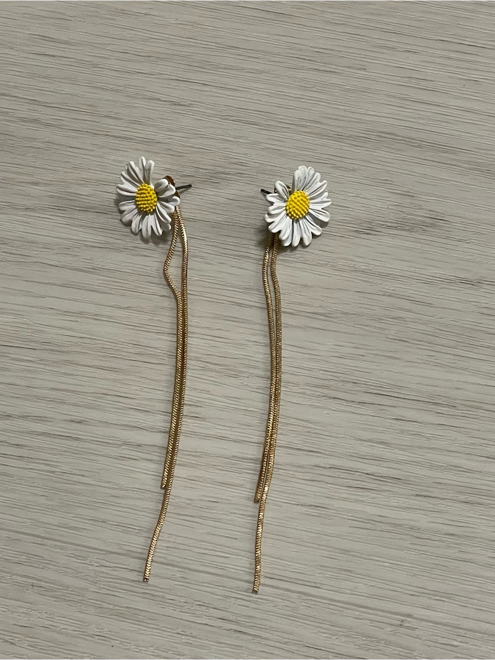 Daisy Drop Earrings with Gold Chains - White & Yellow